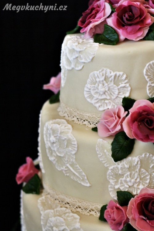 Svatební dort - detail krajka