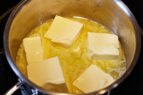 Rozpouštění másla