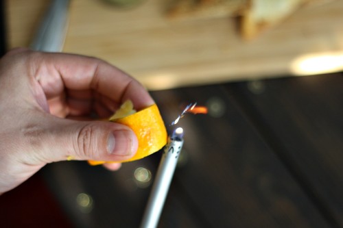 Zapálení pomerančové kůry